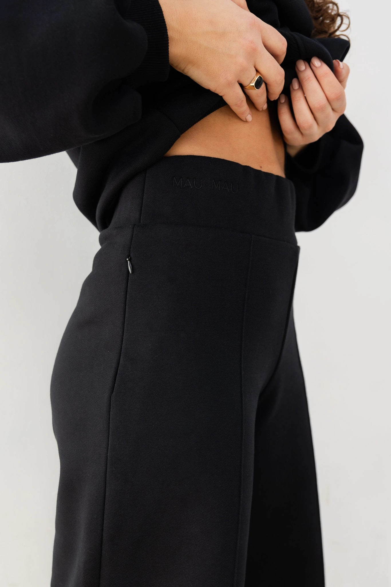 spodnie SALIX black..webp