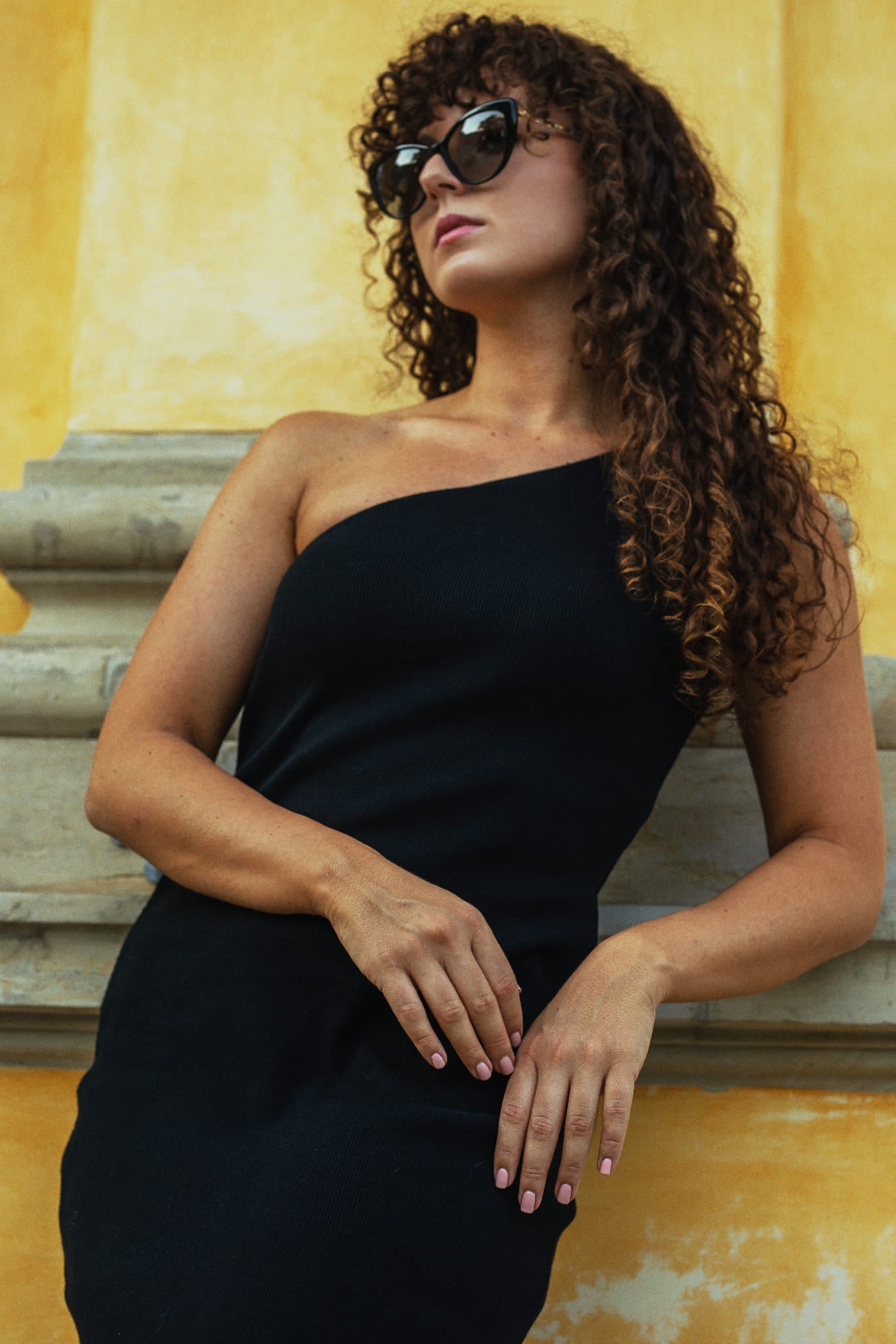 THALIA BLACK
