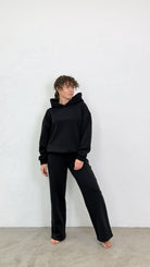 TRAPA BLACK